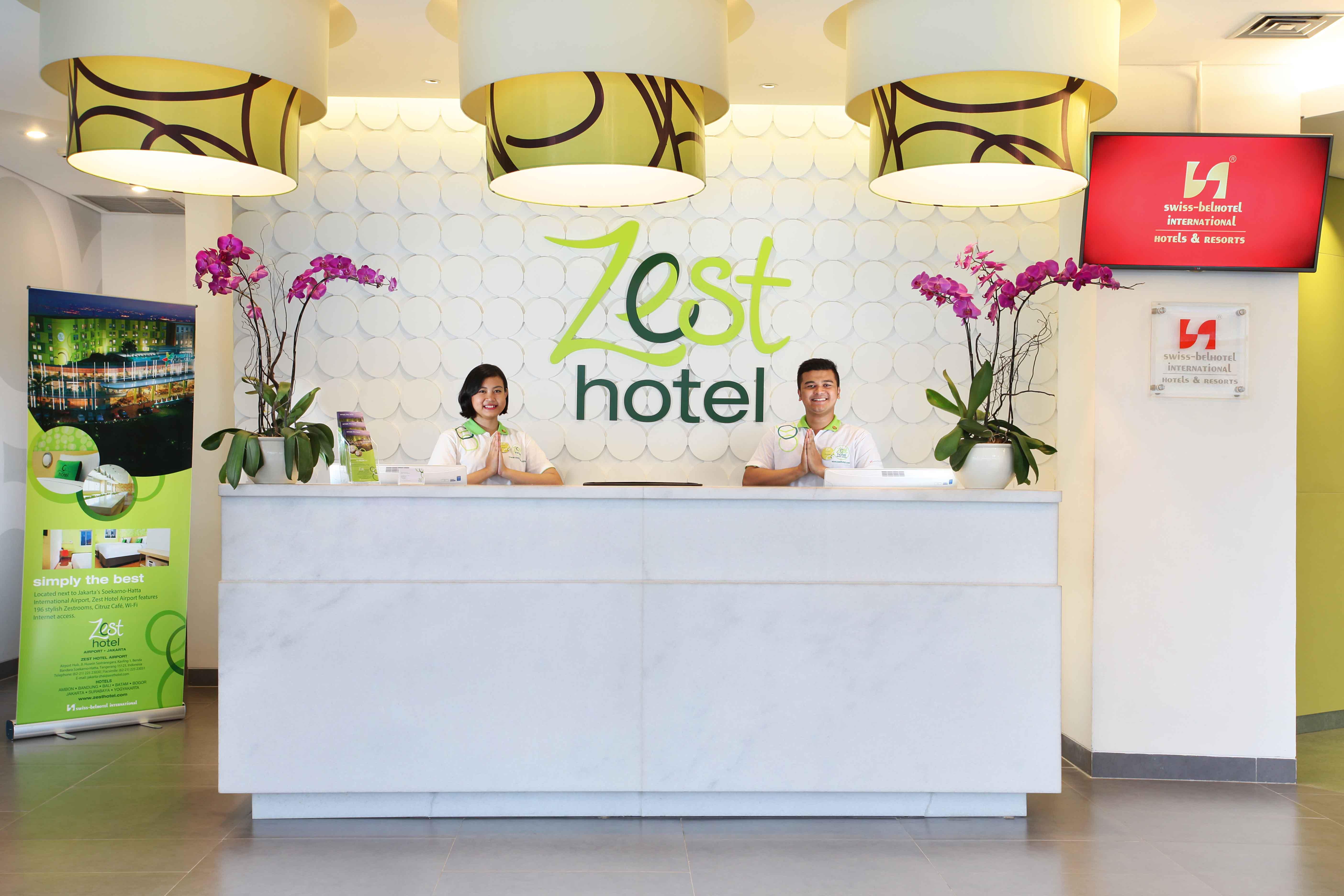 Zest Hotel Airport Jakarta Tangerang Exterior foto